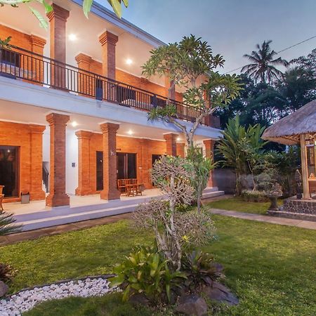 Ratna Guest House อูบุด ภายนอก รูปภาพ