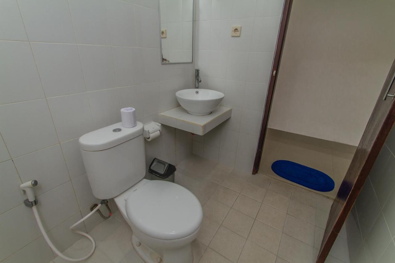 Ratna Guest House อูบุด ภายนอก รูปภาพ